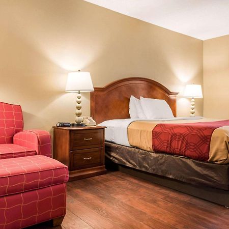 Econo Lodge Holland Εξωτερικό φωτογραφία