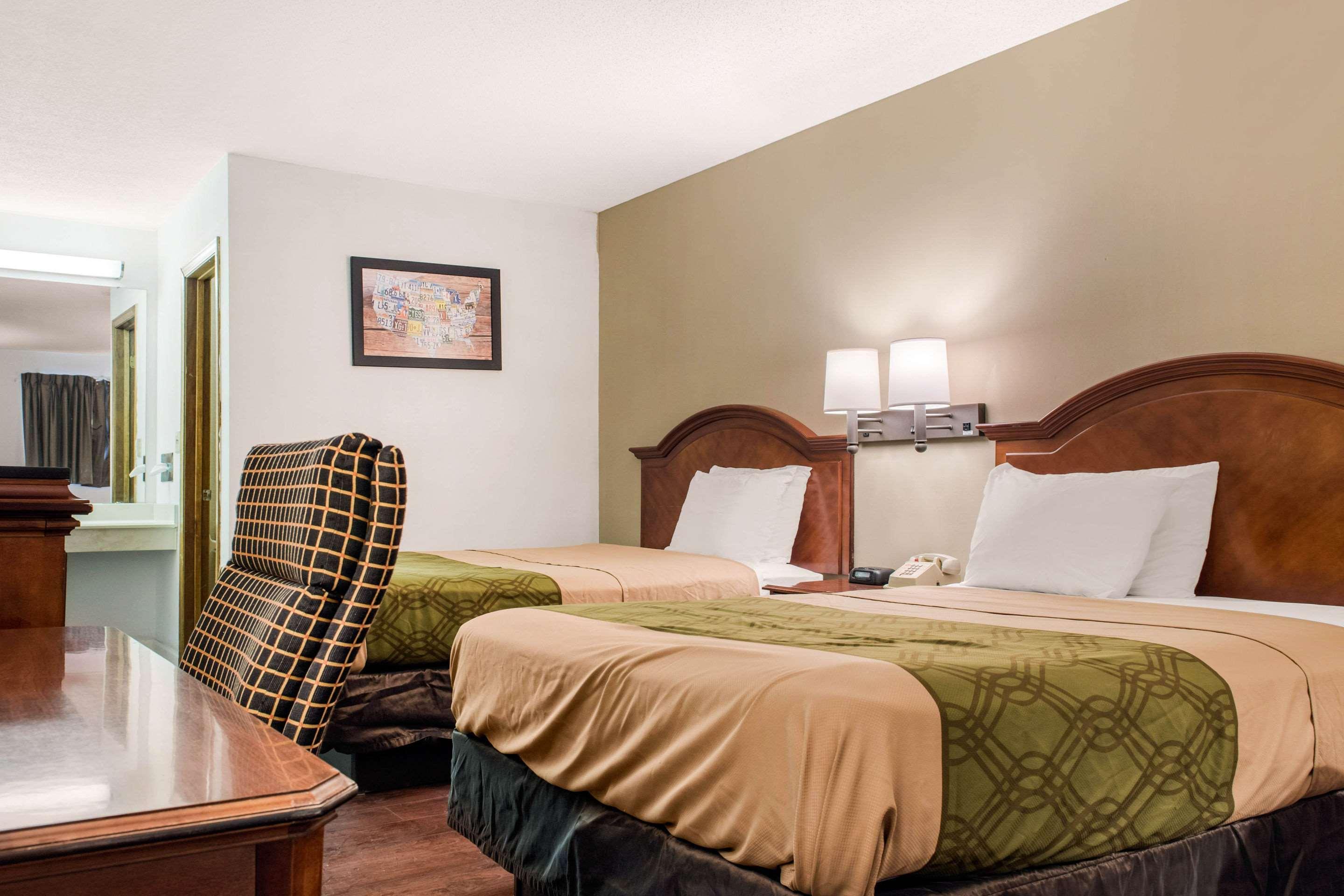 Econo Lodge Holland Εξωτερικό φωτογραφία