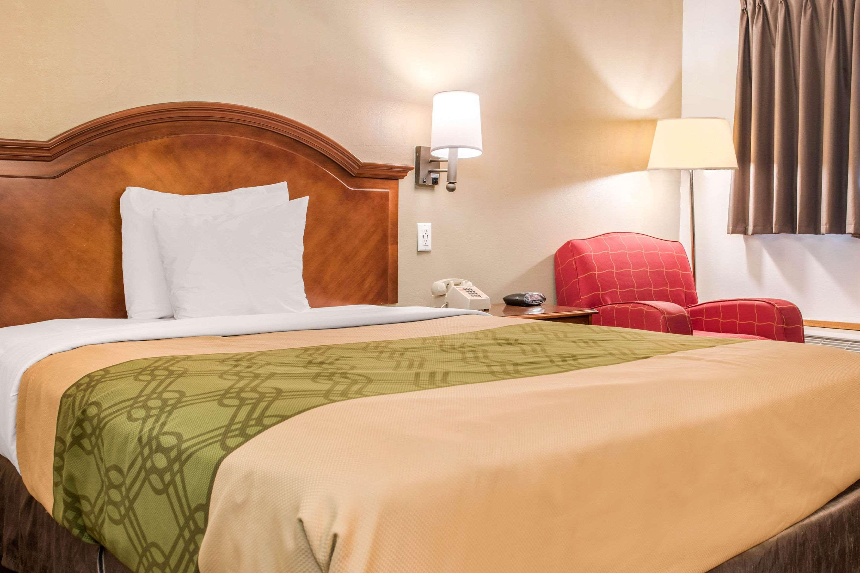Econo Lodge Holland Εξωτερικό φωτογραφία