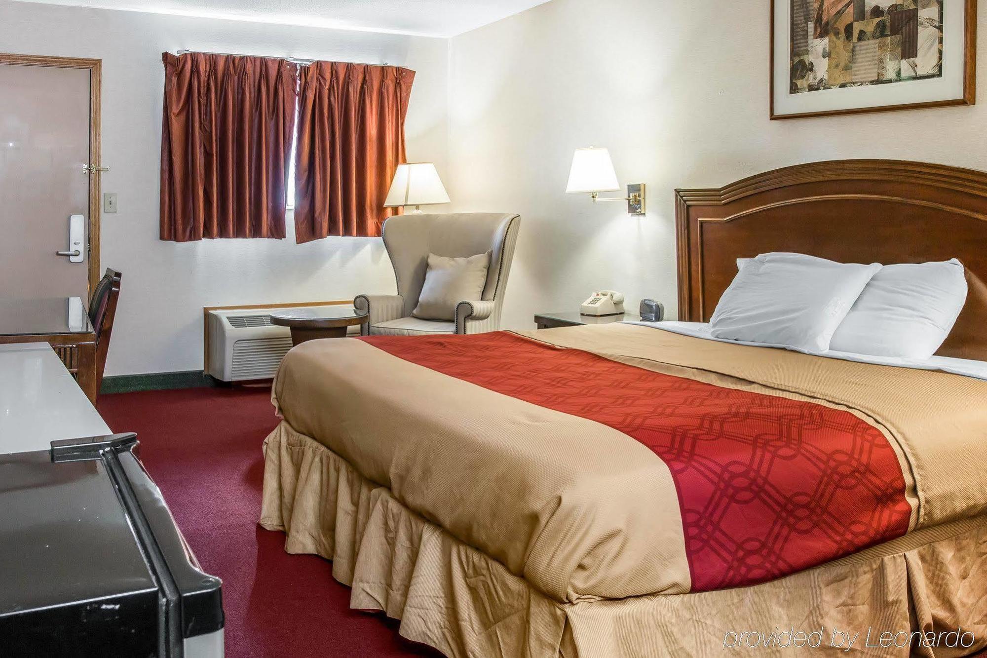 Econo Lodge Holland Εξωτερικό φωτογραφία