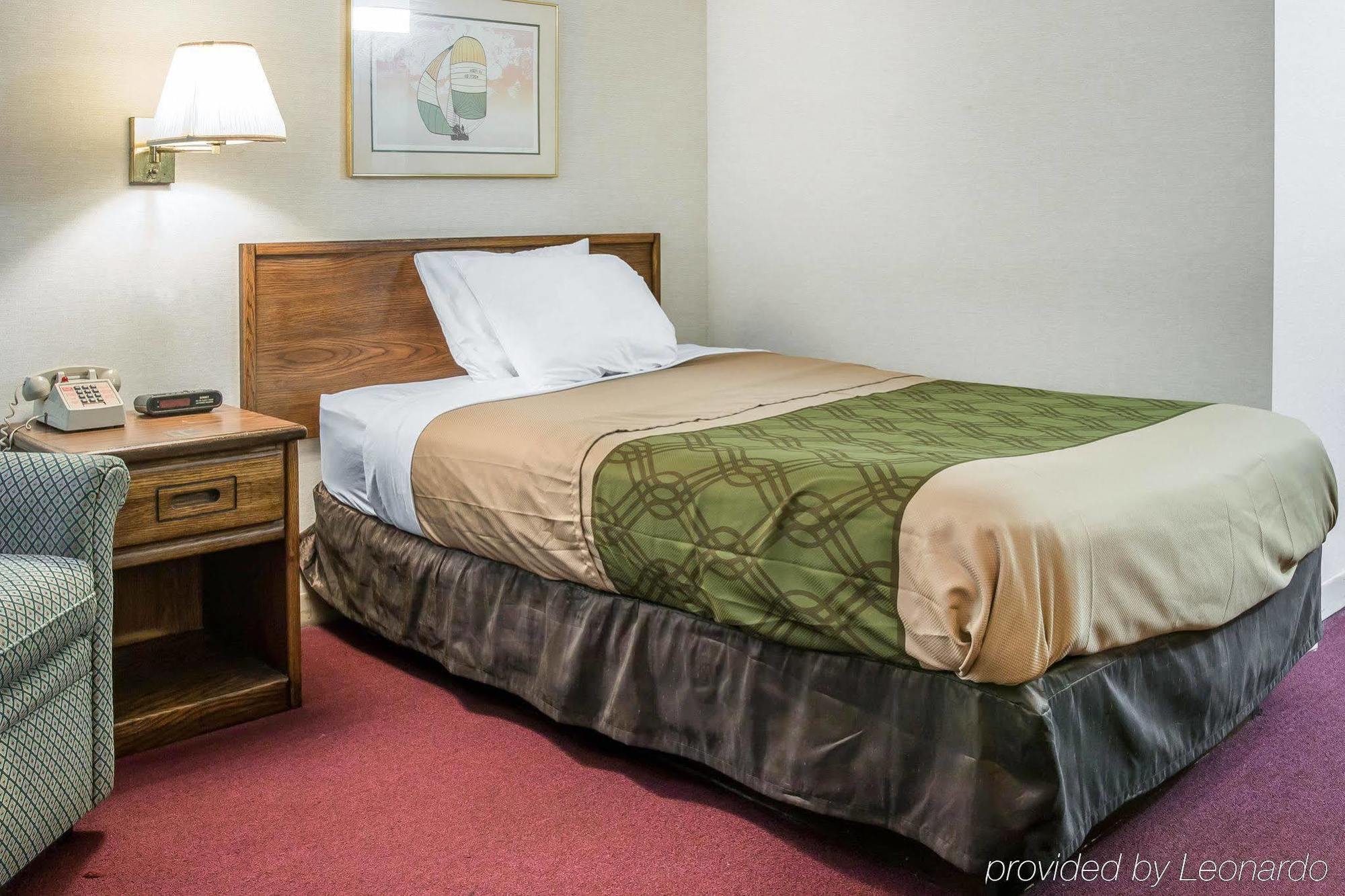 Econo Lodge Holland Εξωτερικό φωτογραφία